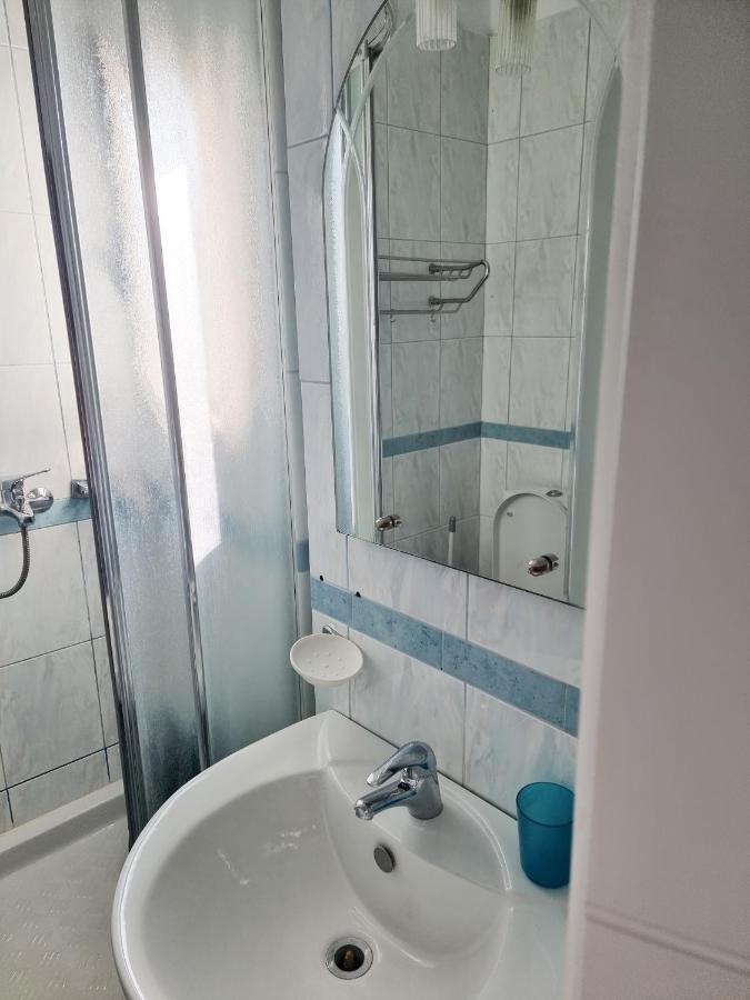 Hera'S Home Tiranë Eksteriør bilde